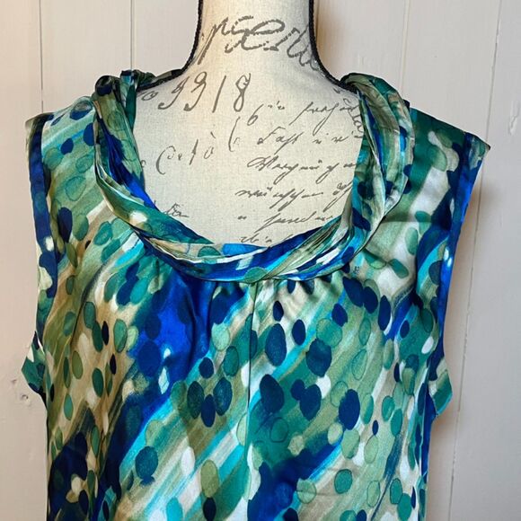 Zac & Rachel Abstract Polka Dot Cowl Neck Top size 2X - Picture 3 of 5